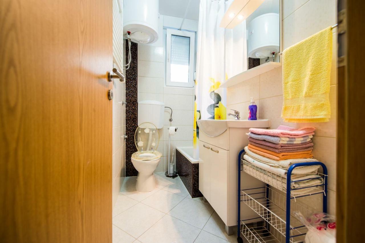 Apartmani Mila Подстрана Экстерьер фото